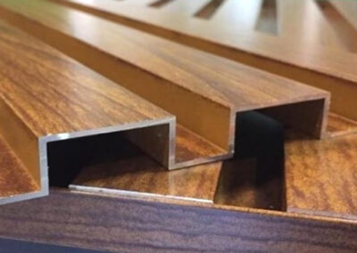 perfil ripado de alumínio